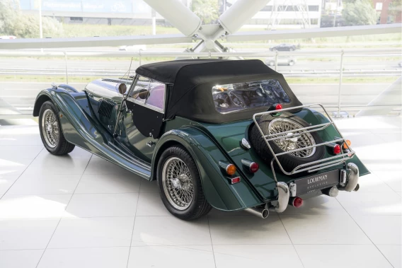 Morgan Plus 8
