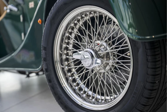 Morgan Plus 8