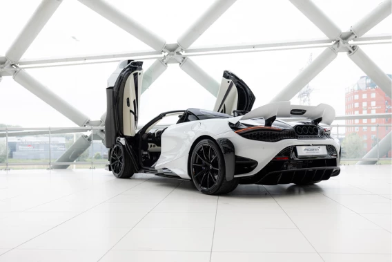 McLaren 765LT