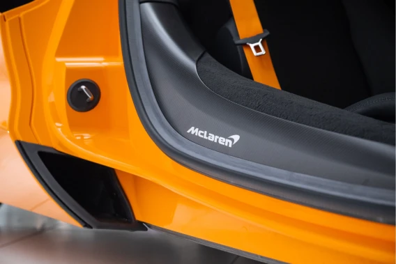 McLaren Artura