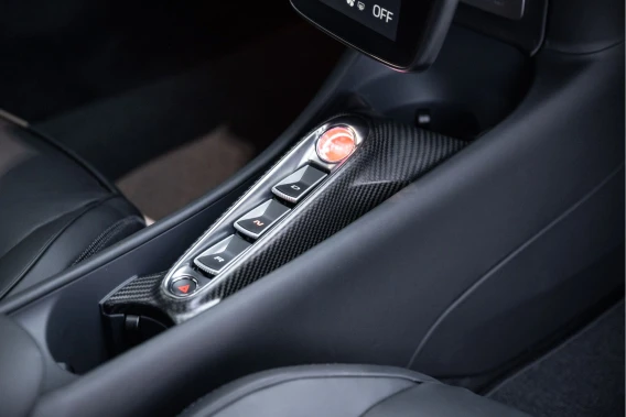 McLaren Artura