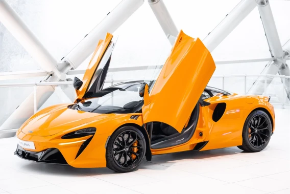 McLaren Artura