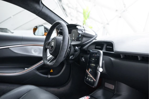 McLaren Artura