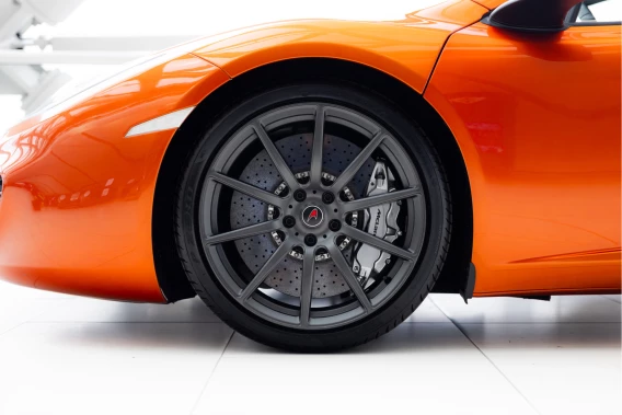 McLaren MP4-12C