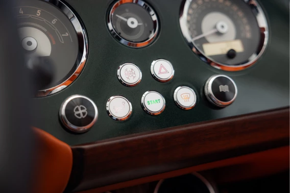 Morgan Plus Six