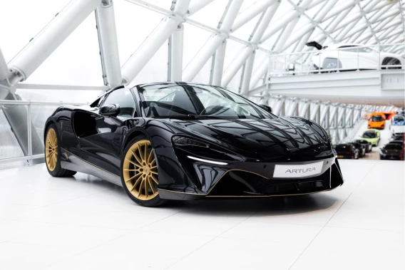 McLaren Artura Spider