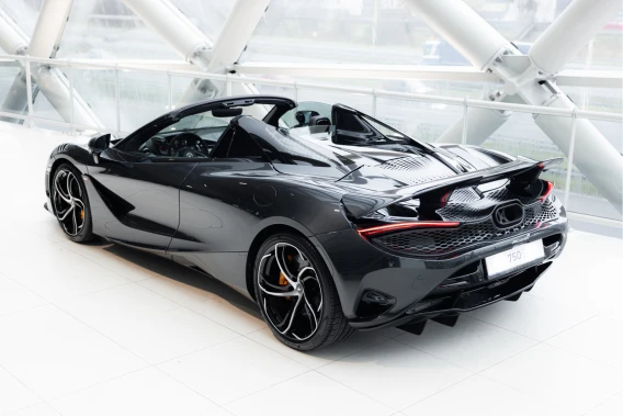 McLaren 750S Spider